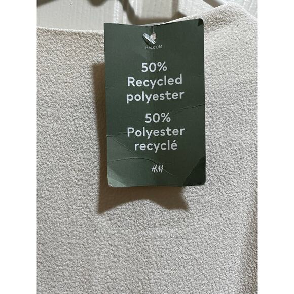 NWT - H&M Cream Dress size XL - Picture 7 of 8